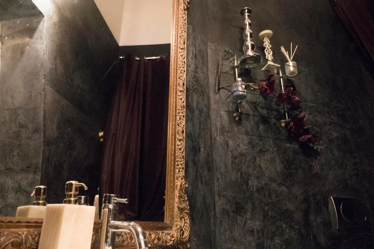 Les Chambres De Amelie 0*, Bologna Italy