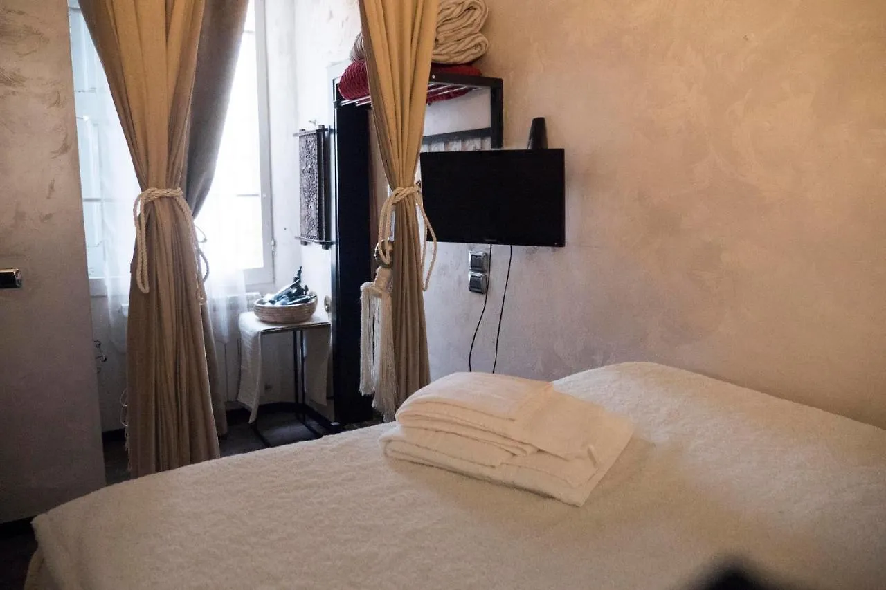 Les Chambres De Amelie Bed & Breakfast Bologna