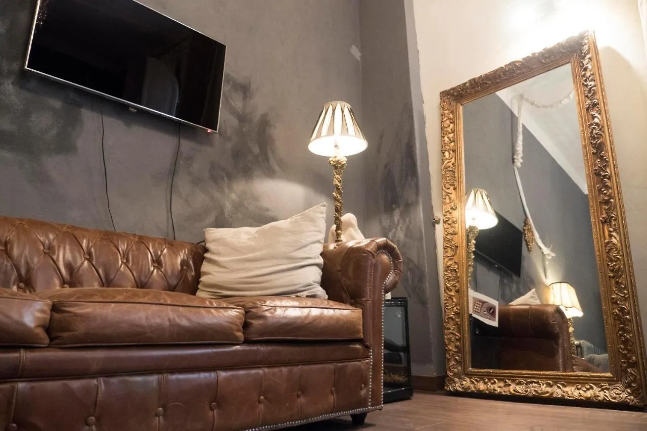 Bed & Breakfast Les Chambres De Amelie Italy