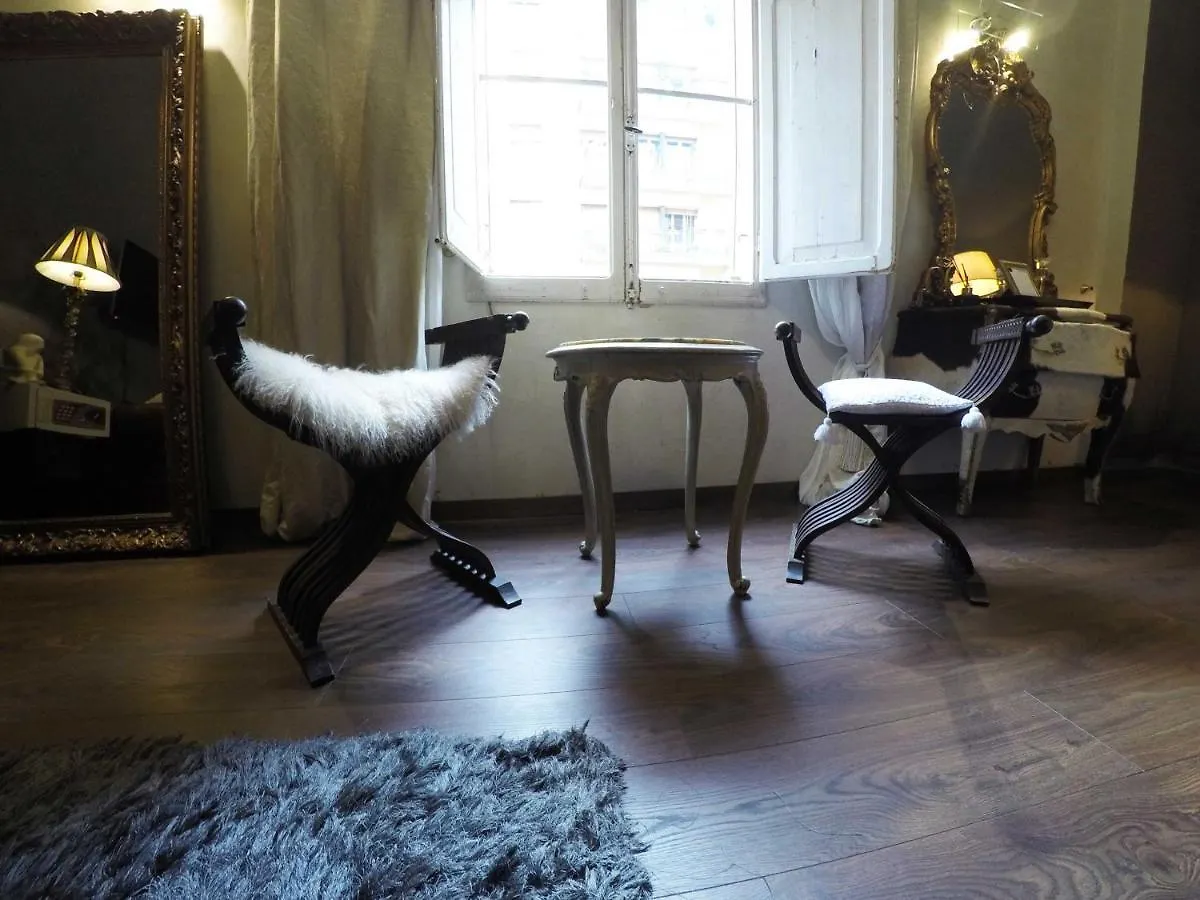 Les Chambres De Amelie Bed & Breakfast